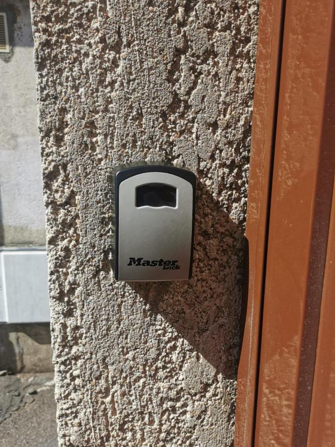 Appartement Pres De La Gare Rer C-Spacieux 4 Pieces Étampes Eksteriør bilde